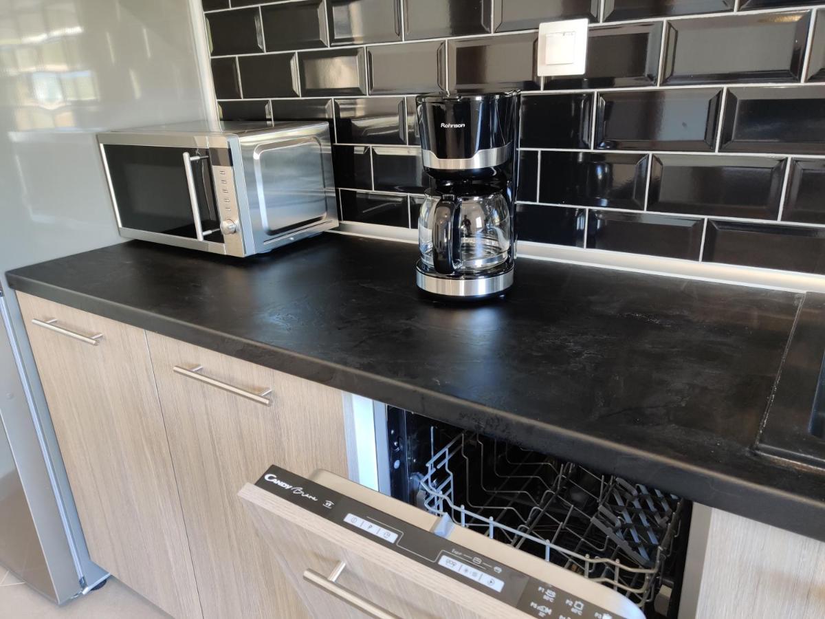 Mare Monte Luxury Apartments 3 Неа-Скиони Экстерьер фото