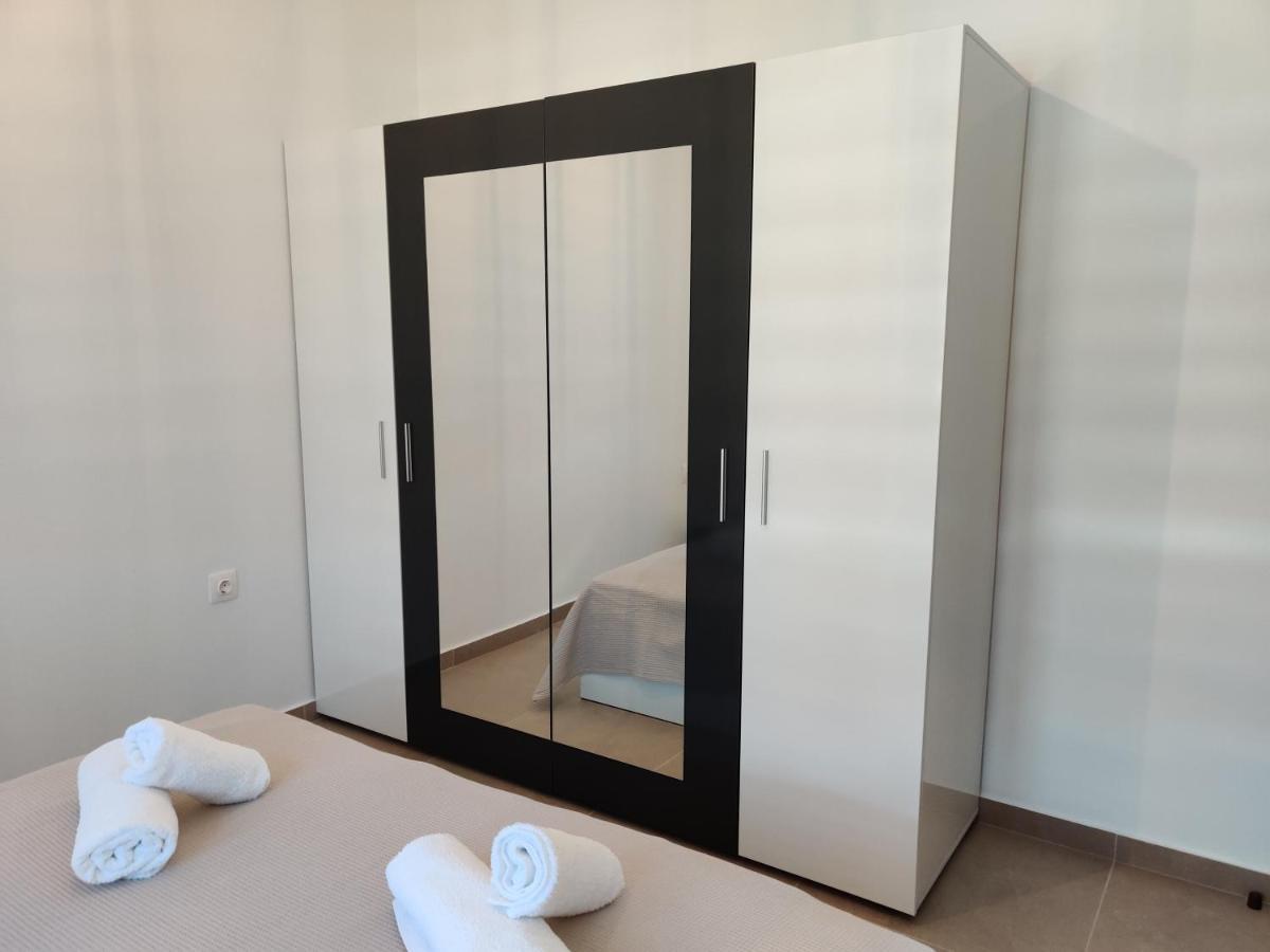 Mare Monte Luxury Apartments 3 Неа-Скиони Экстерьер фото