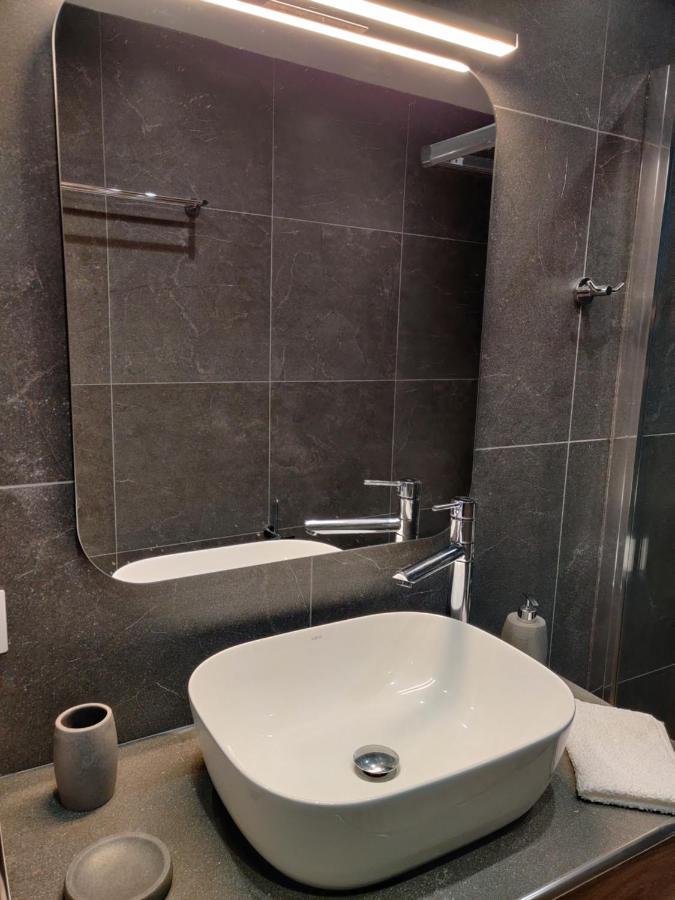 Mare Monte Luxury Apartments 3 Неа-Скиони Экстерьер фото